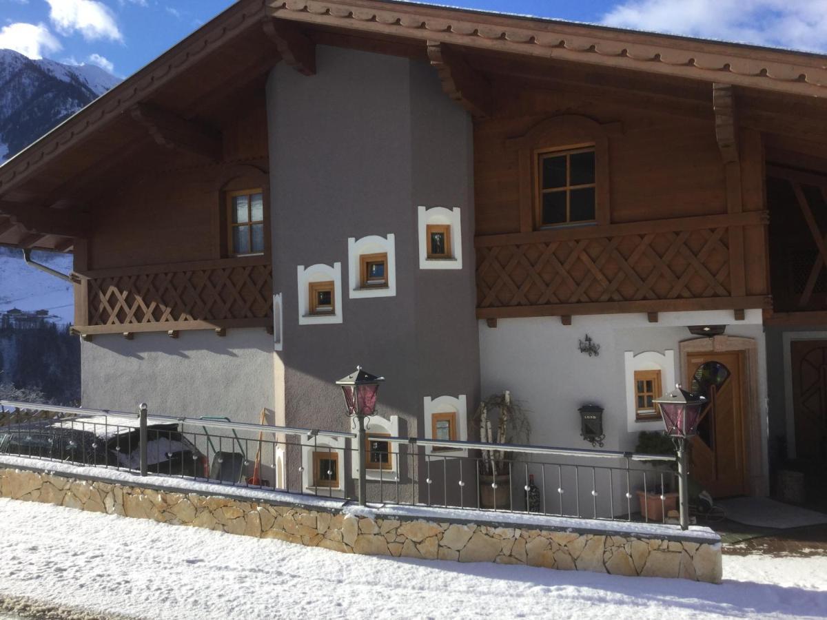 Haus Christina Apartment Sankt Johann im Pongau Exterior photo